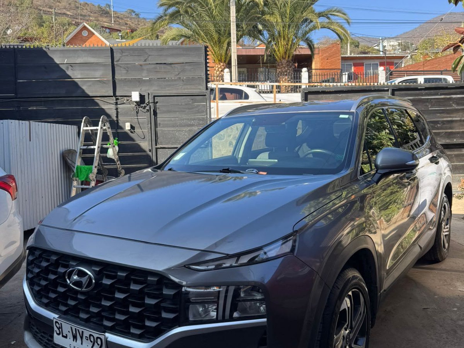 Hyundai SANTA FE 2.5 VALUE FL AT 4X4 2023 - Foto 3 de 7