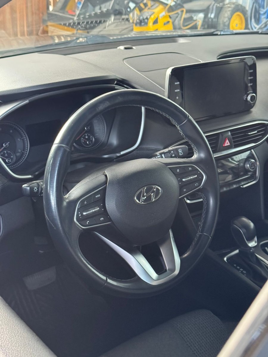 Hyundai SANTA FE 2.5 VALUE FL AT 4X4 2023 - Imagen 4 de 7