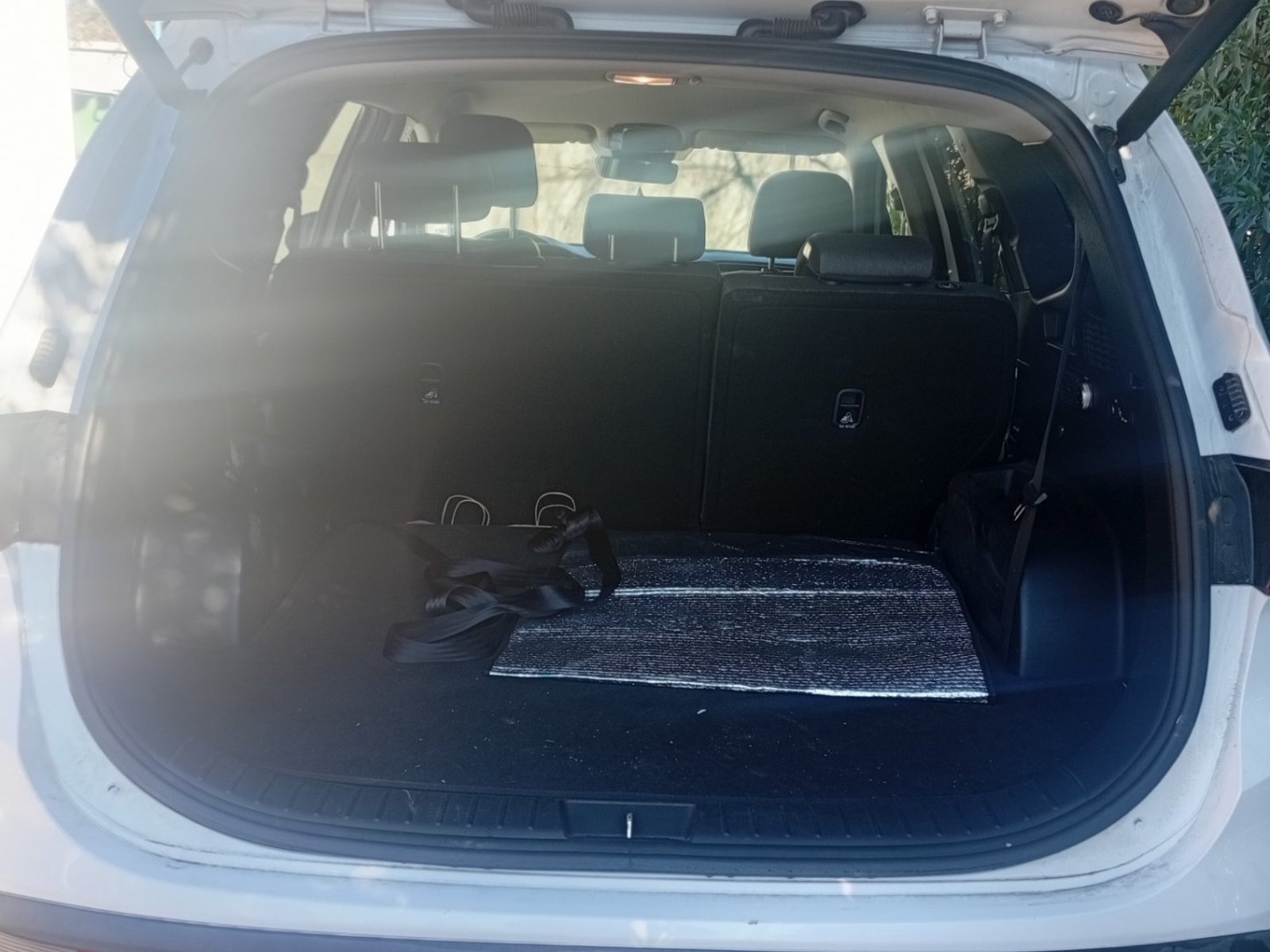Hyundai SANTA FE 2.5 4X4 AUTOMÁTICA 2022 - Foto 2 de 4