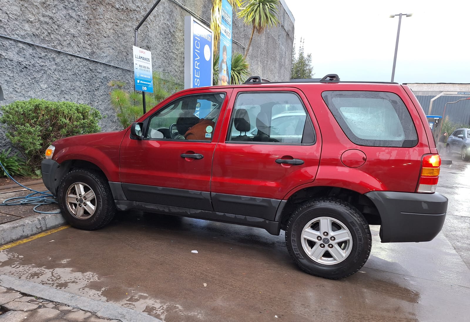 Ford ESCAPE II XLS 4X4 2.3 2005 - Imagen 4 de 8