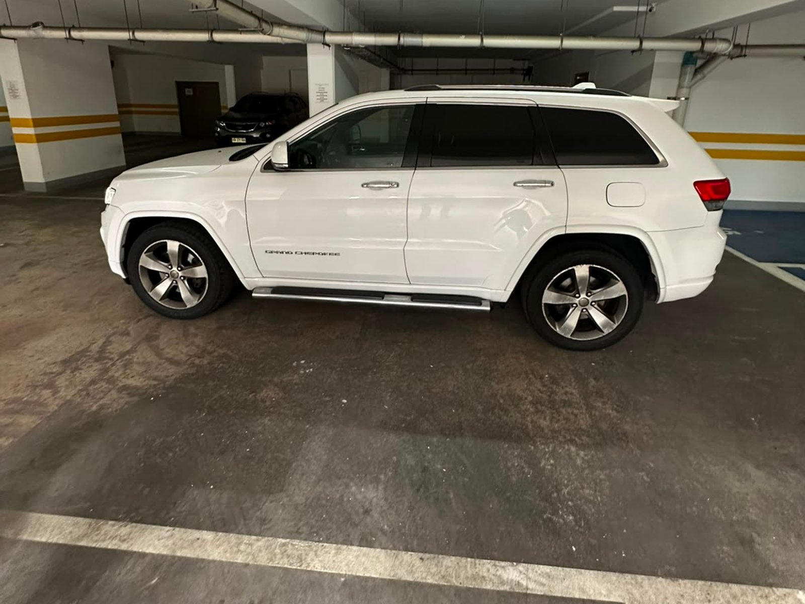 Jeep Grand Cherokee  2014 - Foto 4 de 8