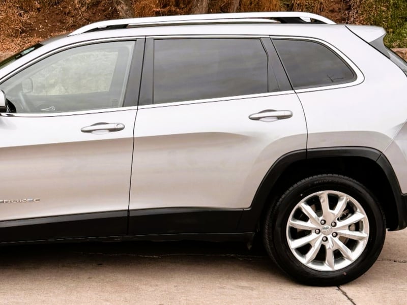 Jeep CHEROKEE LTD 2.4 2017 - Imagen 3 de 8