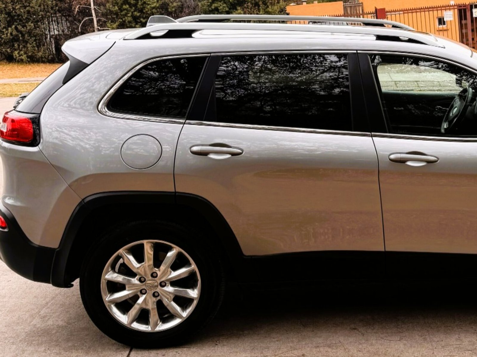Jeep CHEROKEE LTD 2.4 2017 - Foto 4 de 8