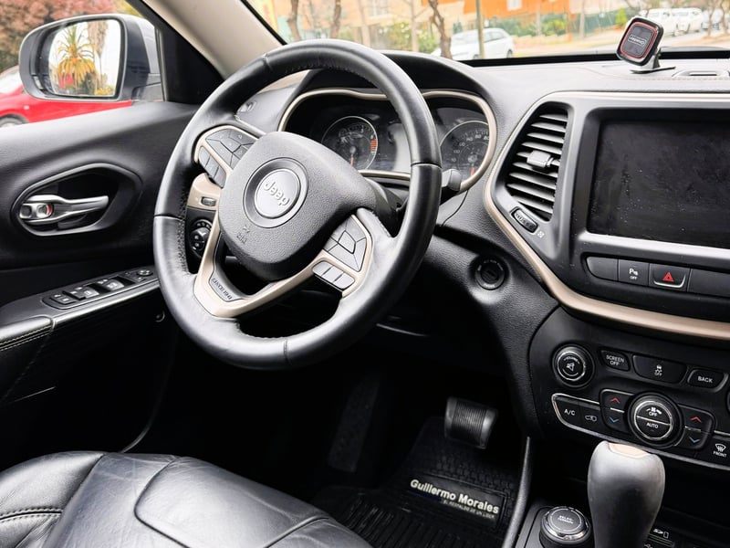 Jeep CHEROKEE LTD 2.4 2017 - Imagen 8 de 8