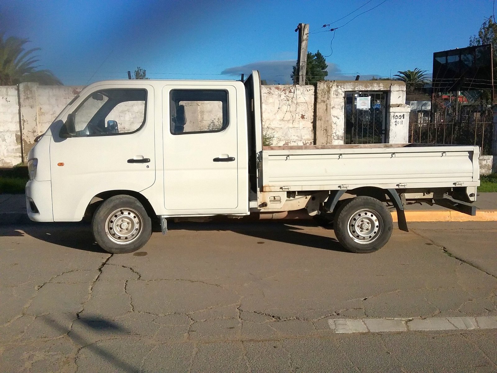 Foton TM3 DCAB 1.6 4X2 MT EURO6 2025 - Imagen 4 de 8