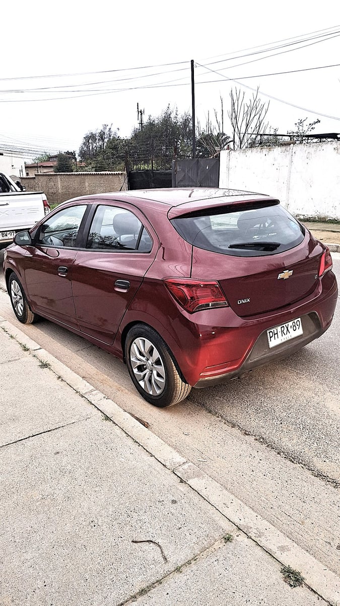 Chevrolet ONIX 1.4 LTZ MT 2020 - Imagen 3 de 8