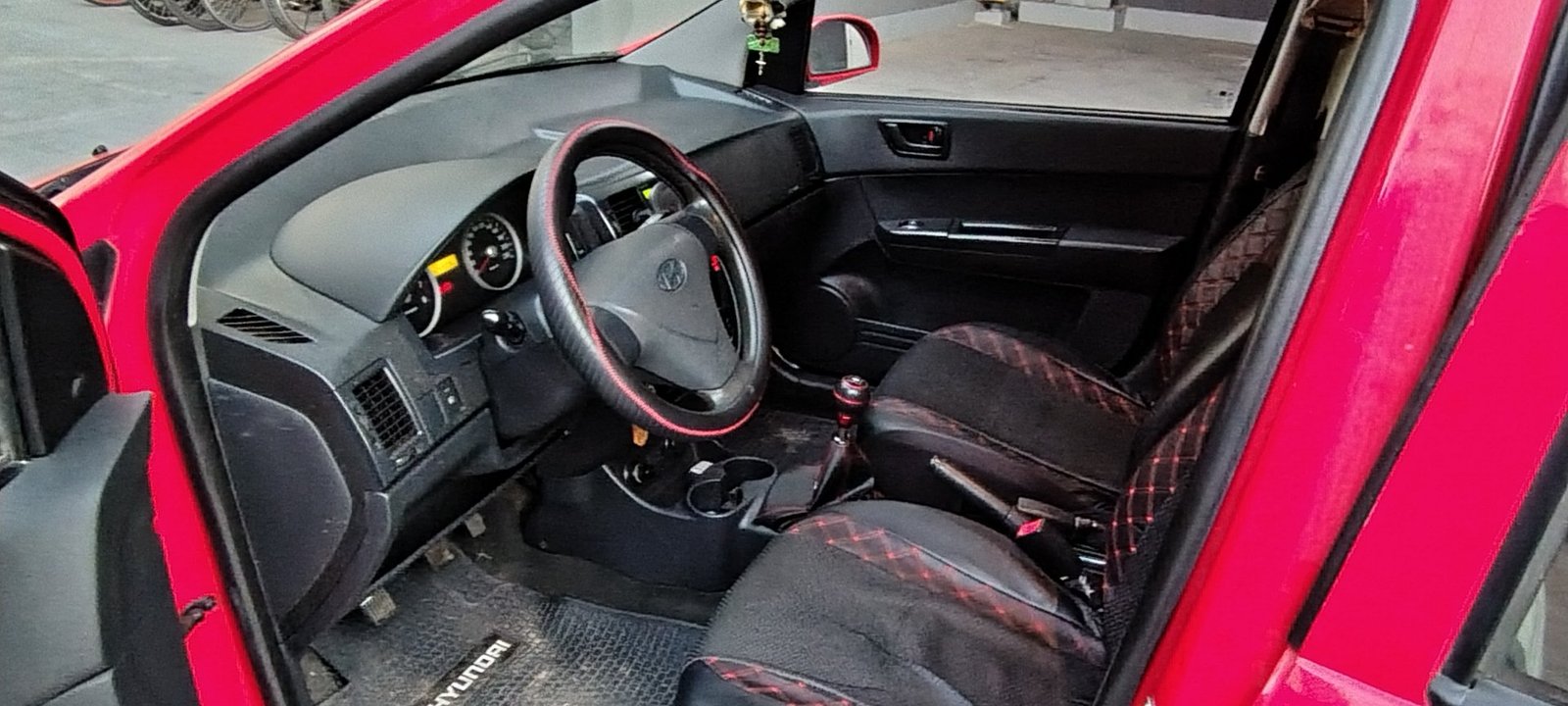 Hyundai GETZ GL 1.4 2011 - Imagen 5 de 7