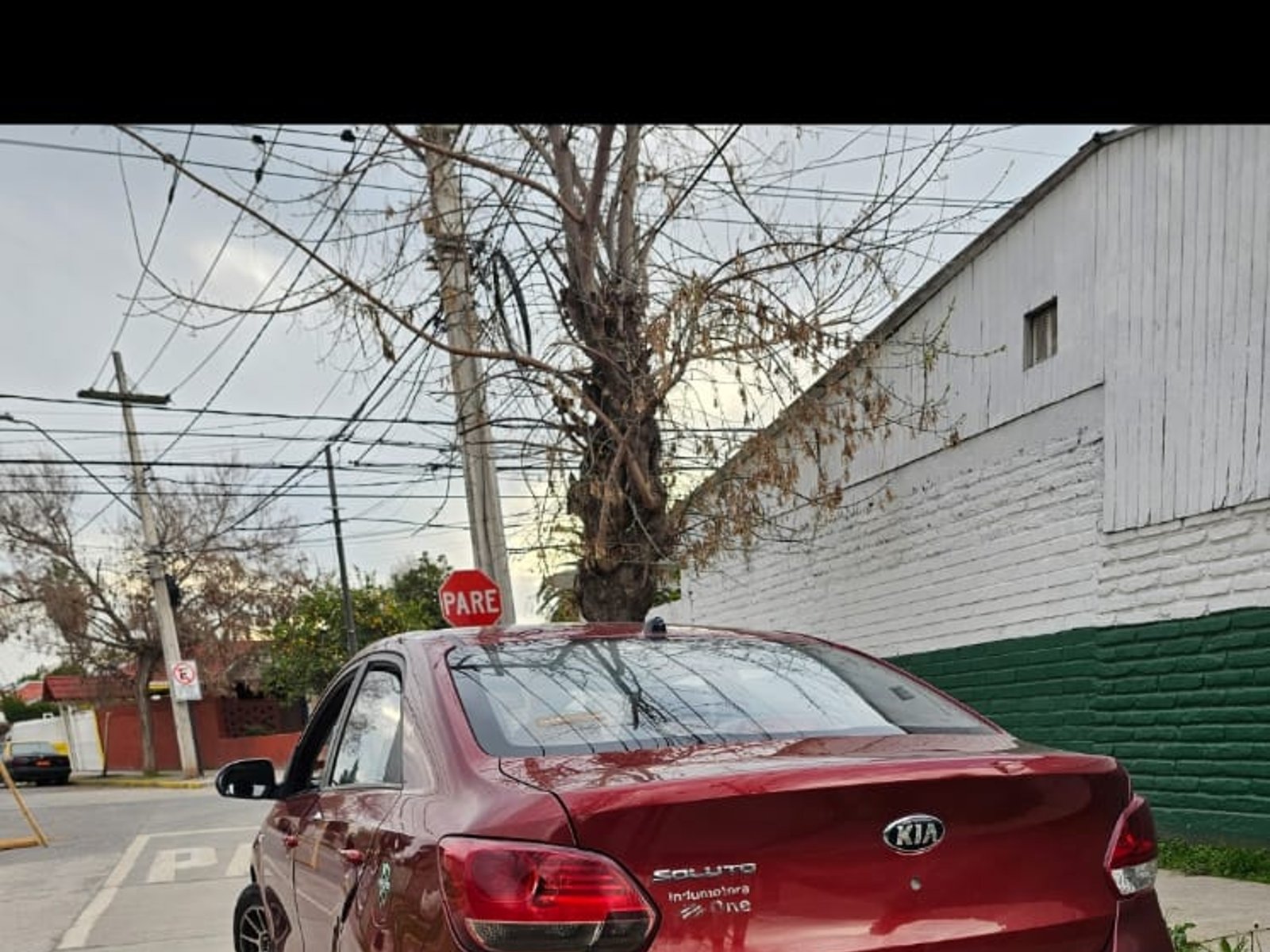 Kia SOLUTO 1.4 2021 - Foto 2 de 7