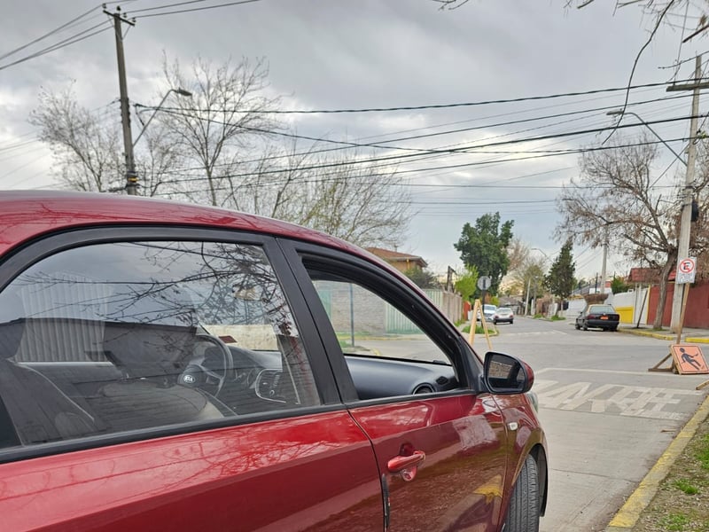 Kia SOLUTO 1.4 2021 - Imagen 3 de 7