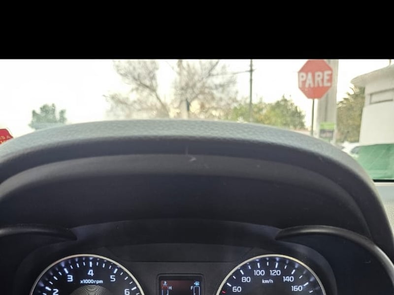 Kia SOLUTO 1.4 2021 - Imagen 6 de 7