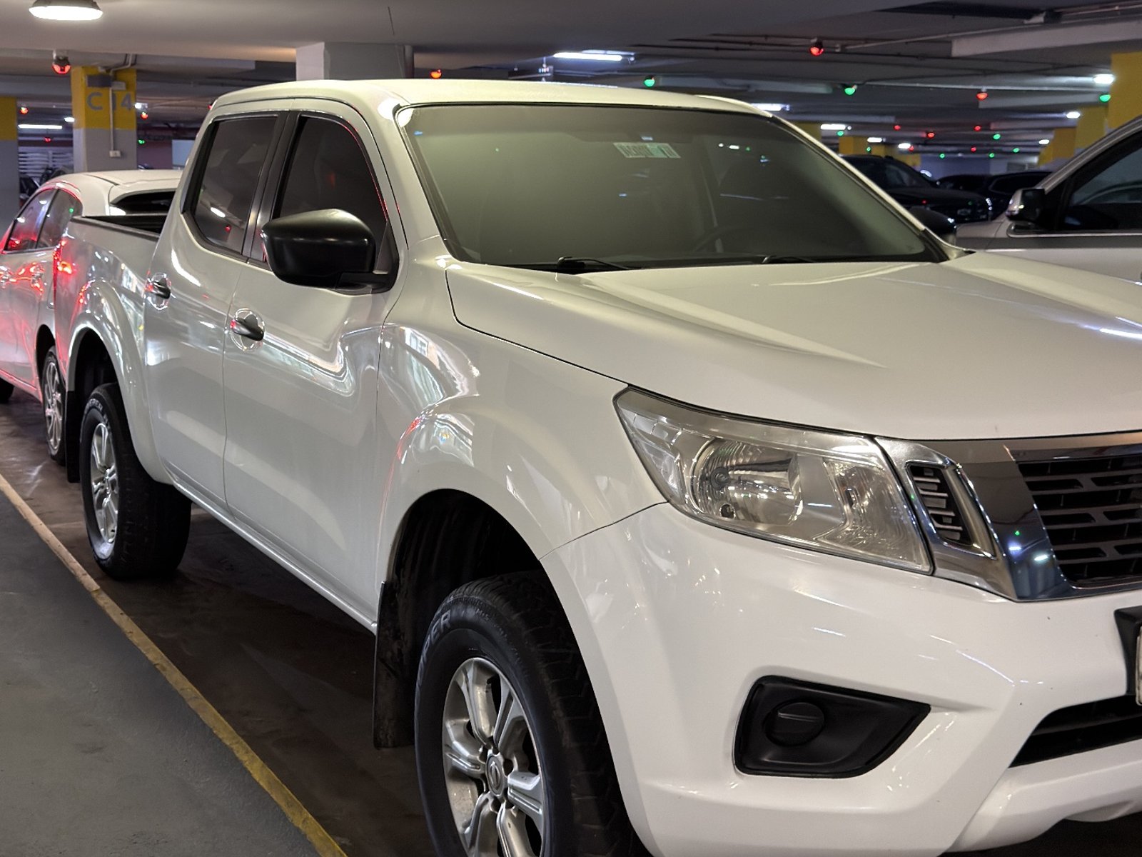 Nissan NP300 2.5 4X2 BENCINA 2016 - Foto 3 de 7