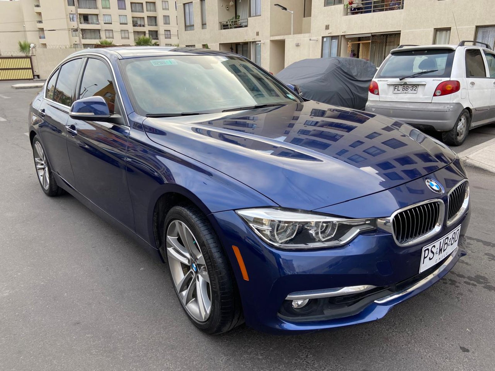 BMW 330I 2.0 AUT 2018 - Foto 3 de 8