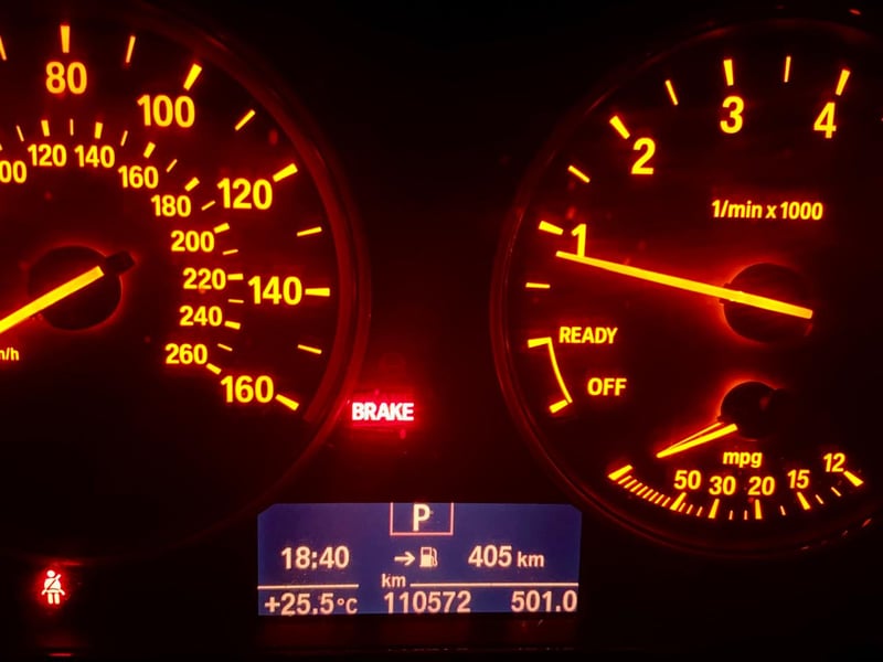 BMW 330I 2.0 AUT 2018 - Imagen 7 de 8