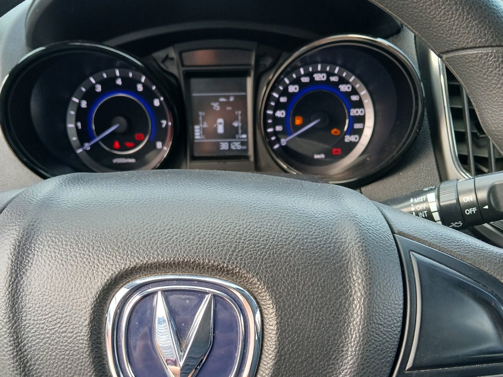Changan CS15 Luxury Plus Connect 2019 - Foto 5 de 8