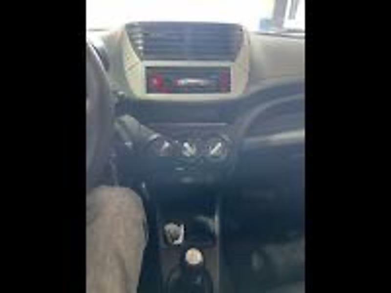 Suzuki CELERIO GA 1.0 2015 - Imagen 6 de 8