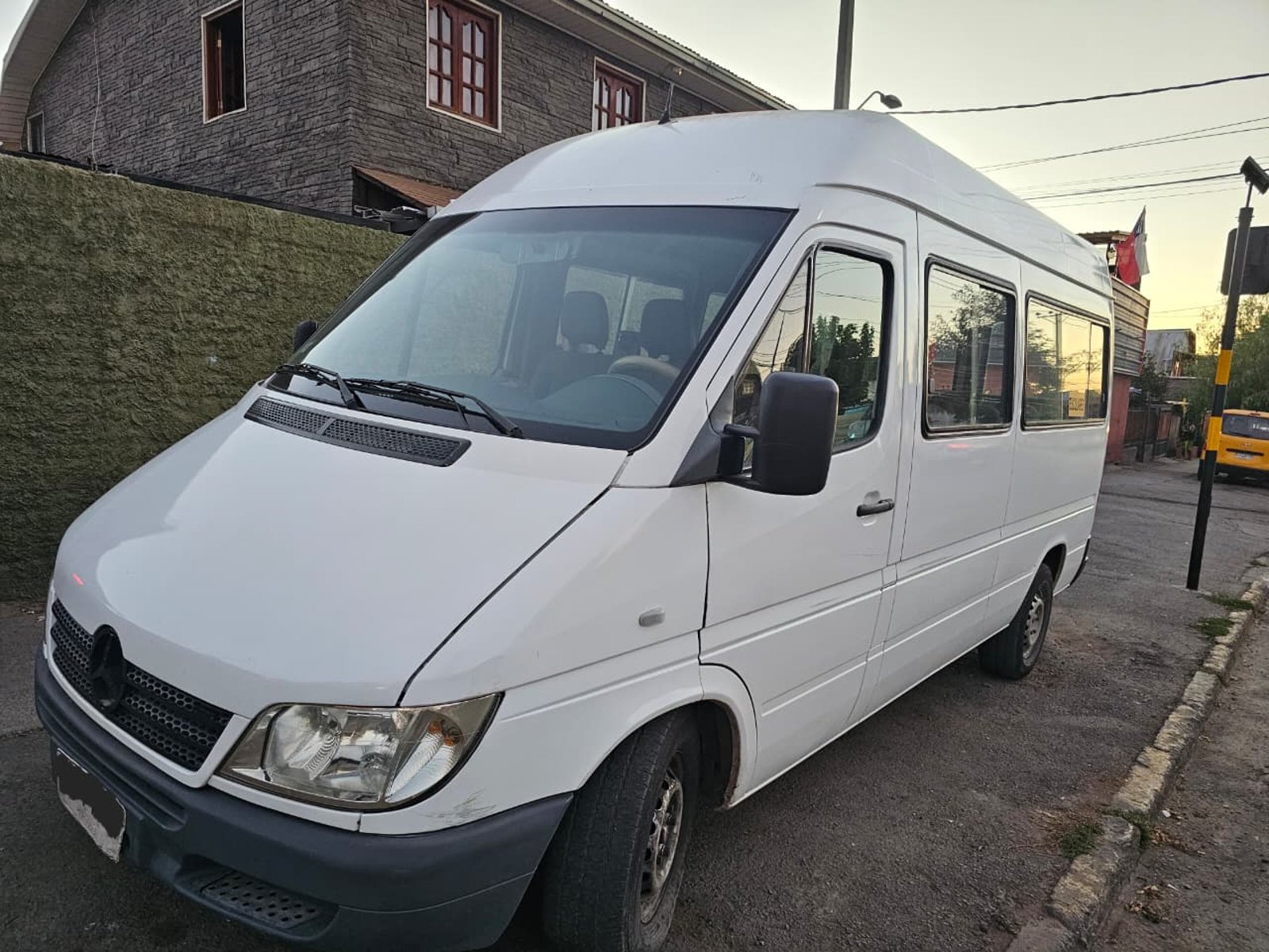Mercedes-Benz SPRINTER CDI 308  2010 - Foto 4 de 8