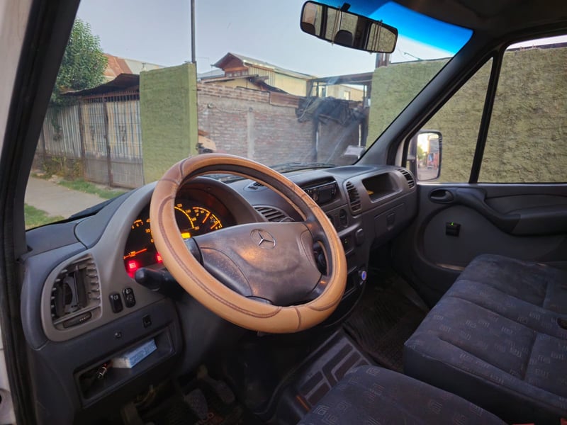 Mercedes-Benz SPRINTER CDI 308  2010 - Imagen 6 de 8