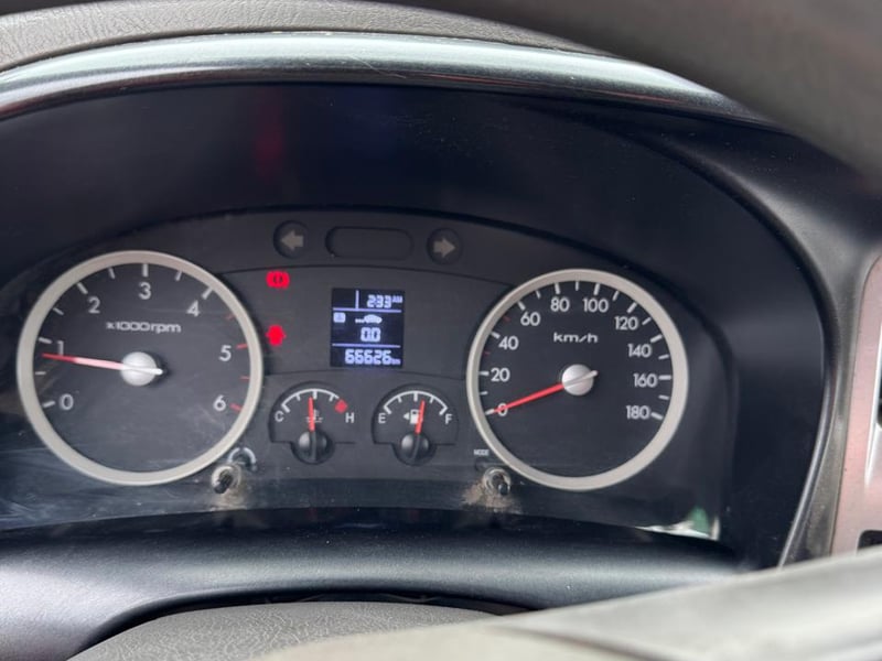 Hyundai PORTER HI SUPER 2.5 DOHC 2021 - Imagen 5 de 5