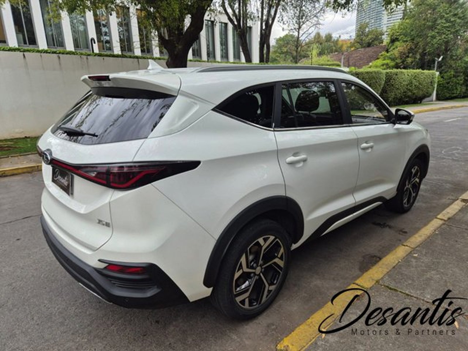 JAC JS8 1.5T AUT 2022 - Foto 5 de 8
