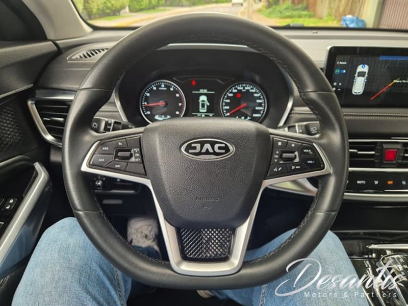 JAC JS8 1.5T AUT 2022 - Imagen 7 de 8