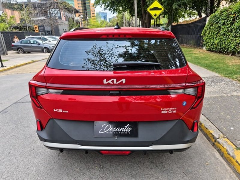 Kia K3 CROSS 1.4 MT AC 2025 - Imagen 4 de 8