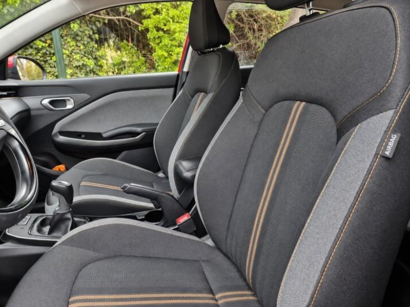 Kia K3 CROSS 1.4 MT AC 2025 - Imagen 6 de 8