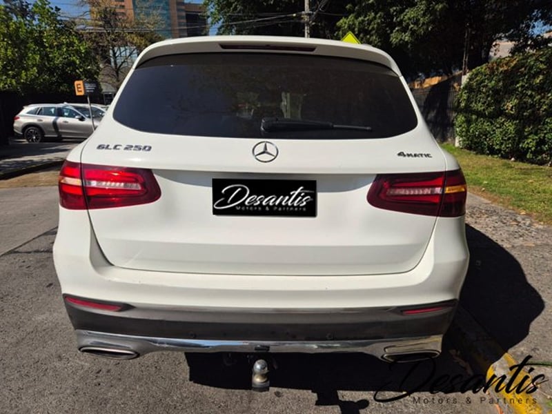 Mercedes-Benz GLC 250 AUT  2018 - Imagen 4 de 8