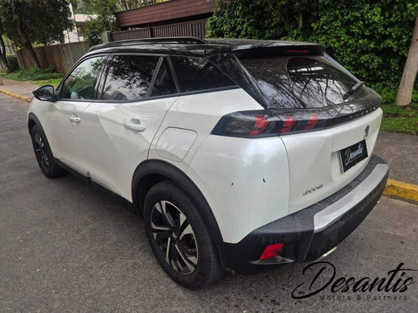 Peugeot 2008 1.2 PURETECH  2022 - Foto 4 de 8