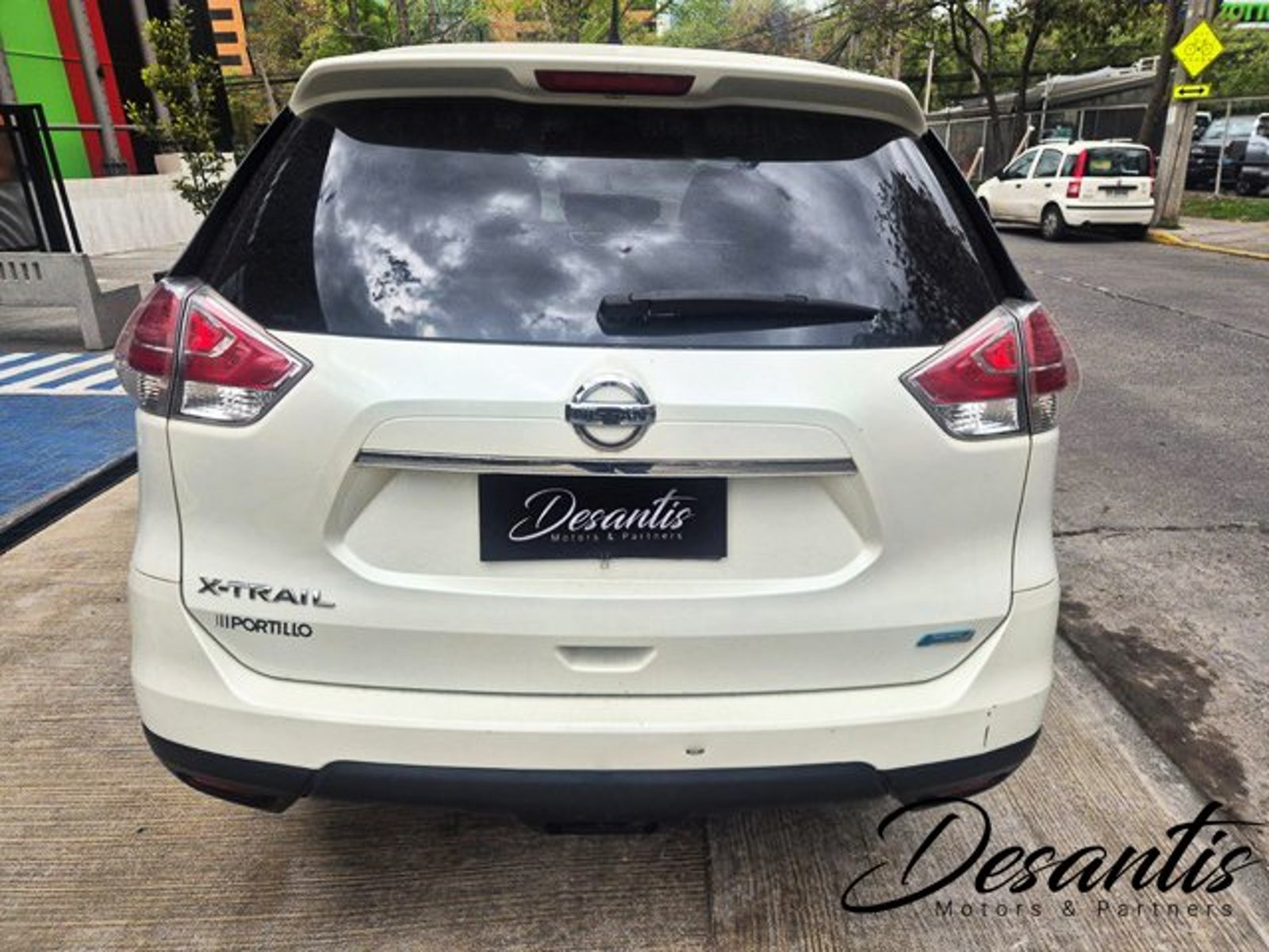 Nissan XTRAIL 2.5 CVT AUT 2016 - Foto 5 de 8