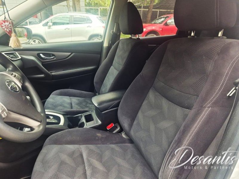 Nissan XTRAIL 2.5 CVT AUT 2016 - Imagen 6 de 8