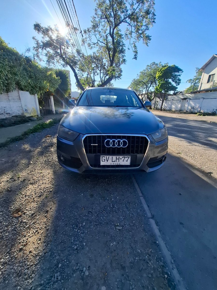 Audi Q3 Tdi Attraction 2.0 Aut 2014