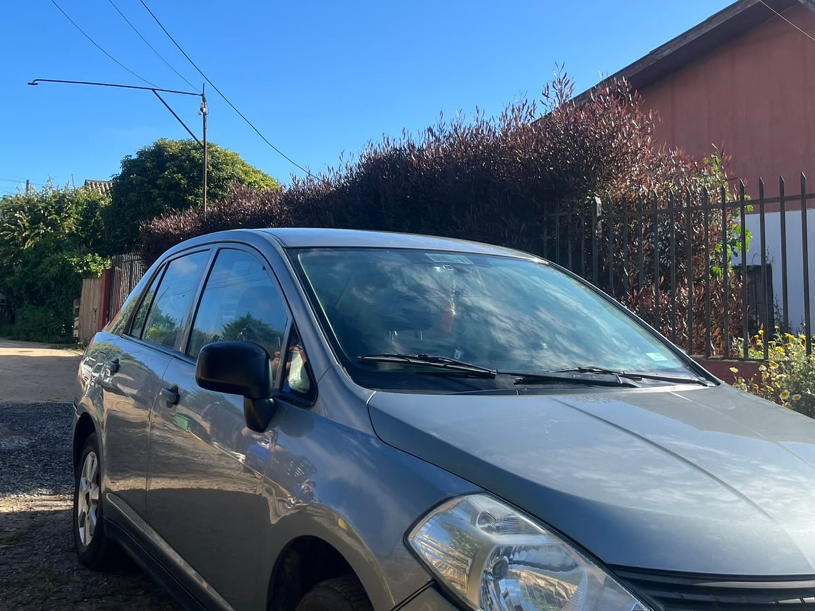 Nissan TIIDA 1.6 2011 - Foto 4 de 8