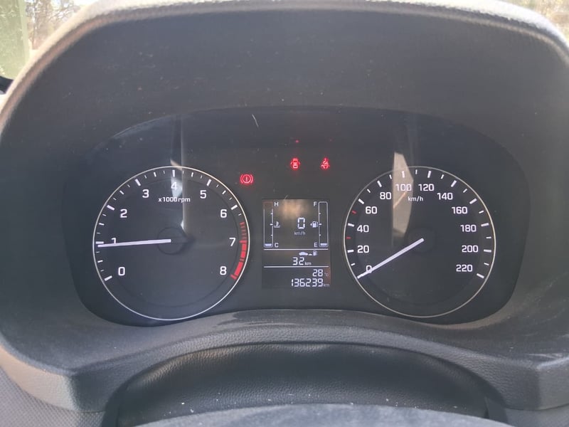 Hyundai CRETA GLS 1.6 2017 - Imagen 7 de 8