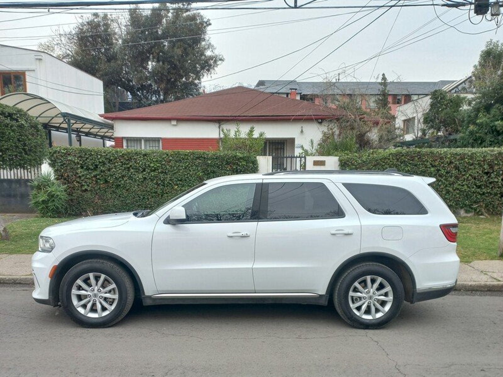 Dodge DURANGO SXT RWD 3.6 AUT 2023 - Foto 2 de 8
