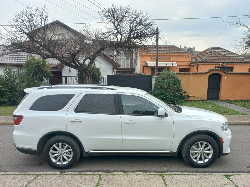 Dodge DURANGO SXT RWD 3.6 AUT 2023 - Imagen 4 de 8