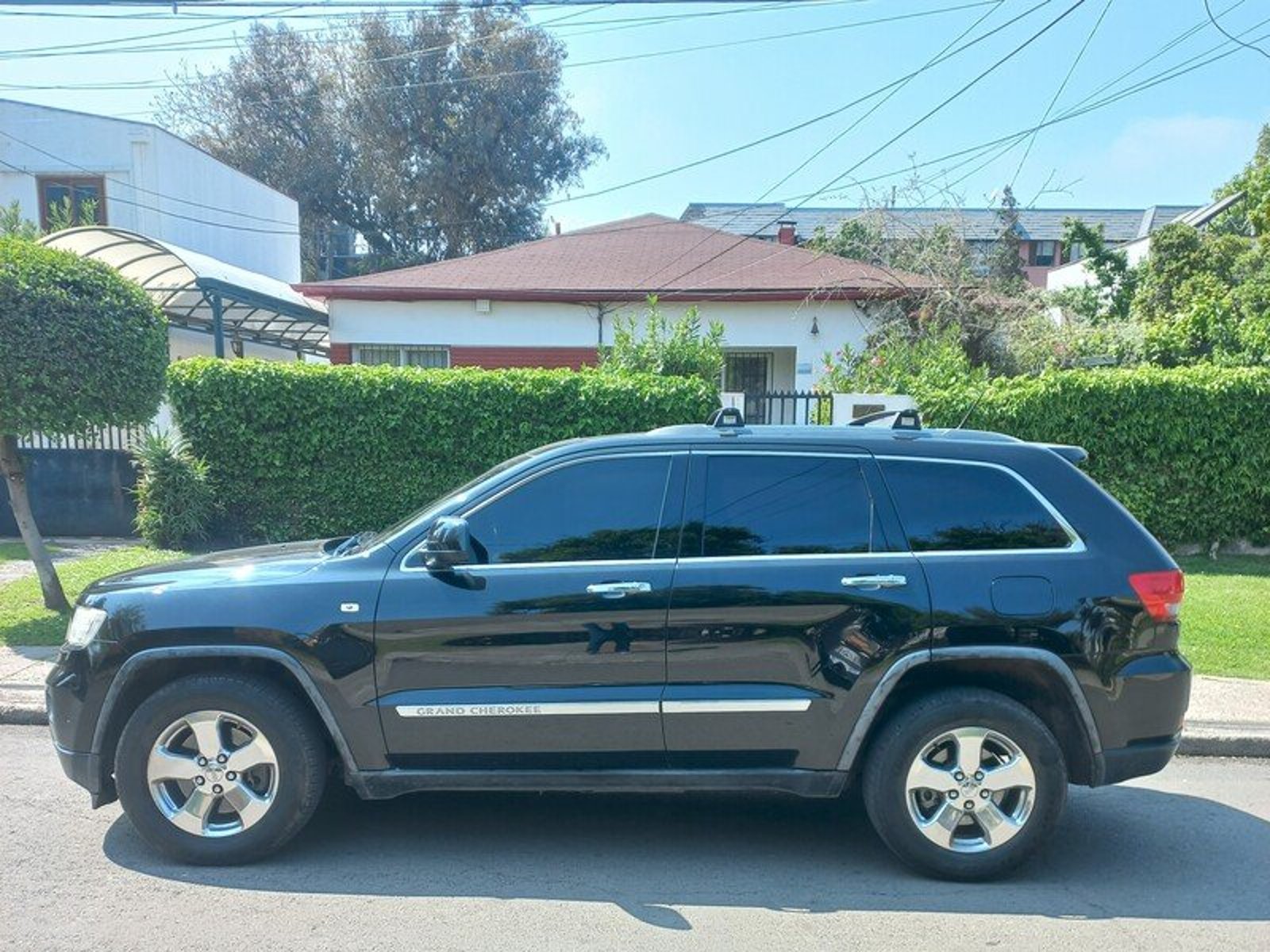 Jeep GRAND CHEROKEE LIMITED 2012 - Foto 2 de 8