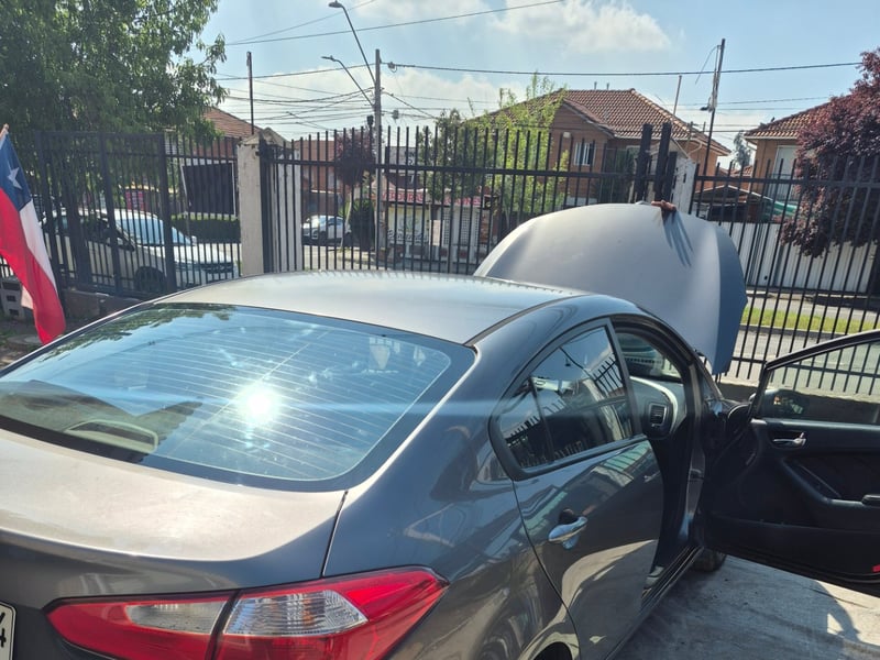 Kia CERATO EX 1.6 2016 - Imagen 4 de 6
