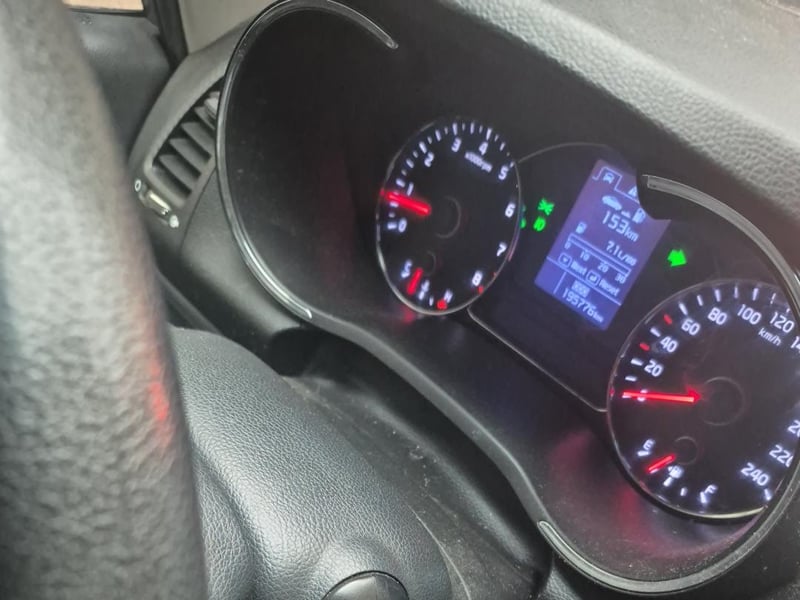 Kia CERATO EX 1.6 2016 - Imagen 6 de 6