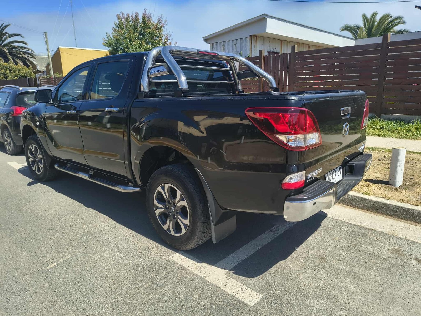 Mazda NEW BT 50 DCAB SDX 4X4 2.2 DCAB SDX 2.2 2017 - Foto 2 de 7