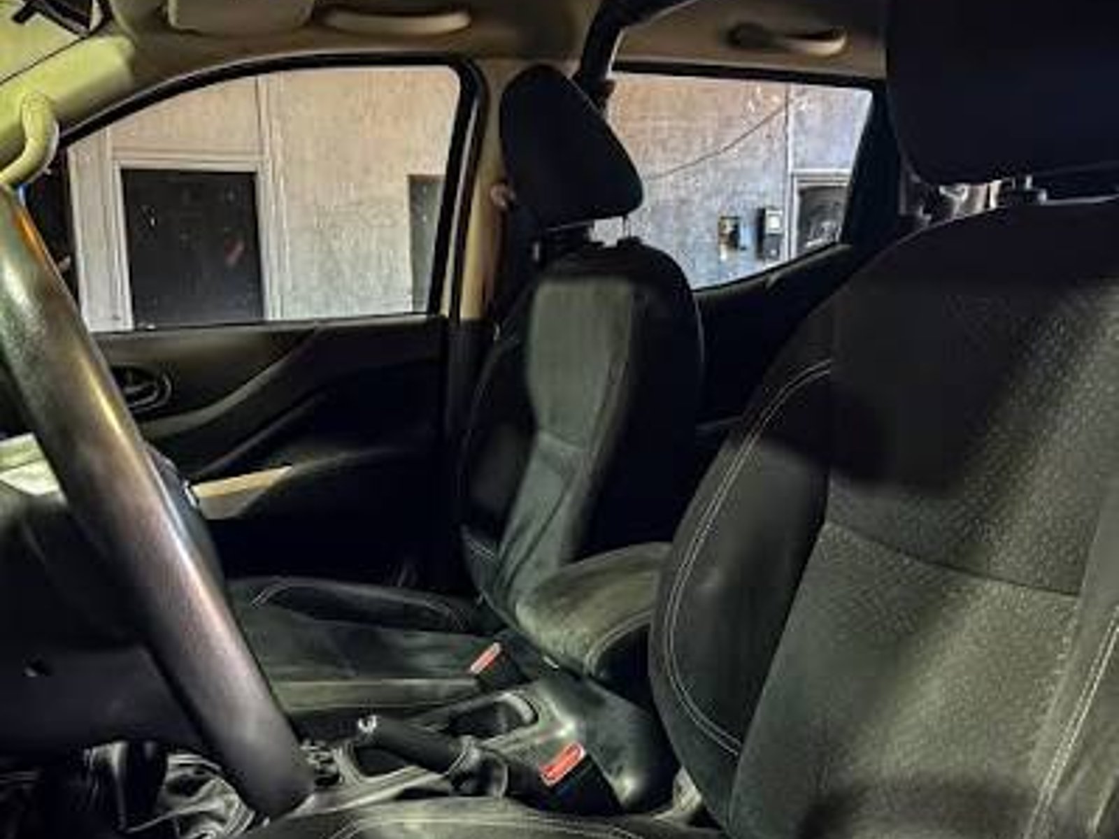 Nissan NP300 2.3D 4X2 2019 - Foto 5 de 7