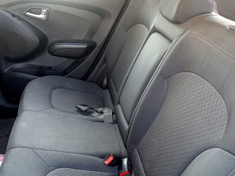 Hyundai NEW TUCSON GL 2.0 GL 2.0 2012 - Imagen 6 de 8