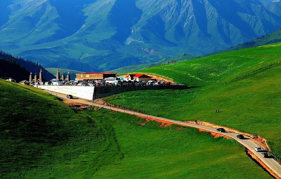 Qilian Mountain Grassland