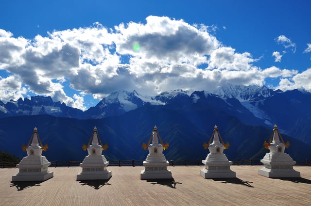Shangri-La Heights from Lijiang, photo 2