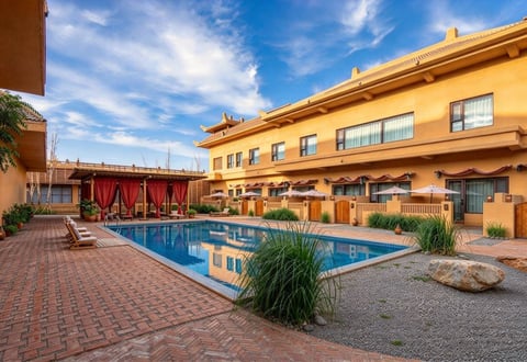 Kuqa Royal Mansion Hotel