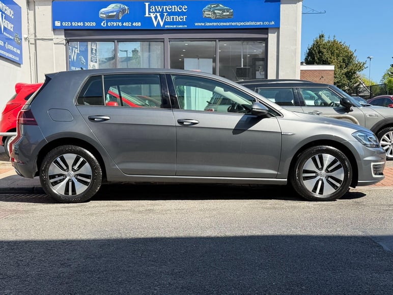 2020 VOLKSWAGEN GOLF 35.8KWH E GOLF AUTO 5DR 2020 37,101 MILES AUTOMATIC OUR PRICE 9,975... photo