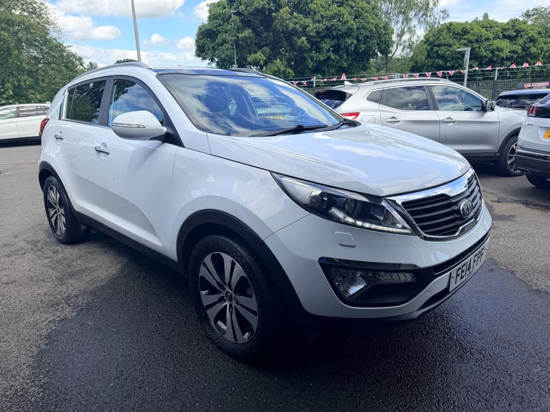 2014 KIA SPORTAGE 1.7 CRDI ECODYNAMICS 3 2WD EURO 5 S S 5DR 2014 52,420... photo