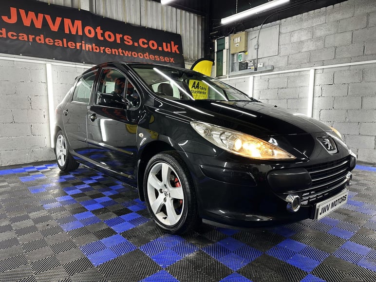 2006 PEUGEOT 307 1.6 16V SPORT 5DR 2006 79,659 MILES MANUAL VEHICLE PRICE 2,500 MONTHLY... photo
