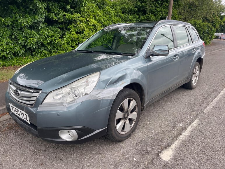 2010 SUBARU OUTBACK 2.5I SE LINEARTRONIC 4WD EURO 5 5DR SNAVPLUS 2010 117,000 MILES AUTOMATIC... photo