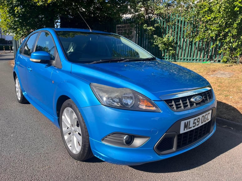 2009 FORD FOCUS 1.6 ZETEC S 5DR 2009 107,411 MILES MANUAL VEHICLE PRICE 1,950 MONTHLY... photo