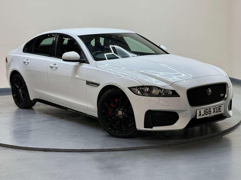 Jaguar Xf